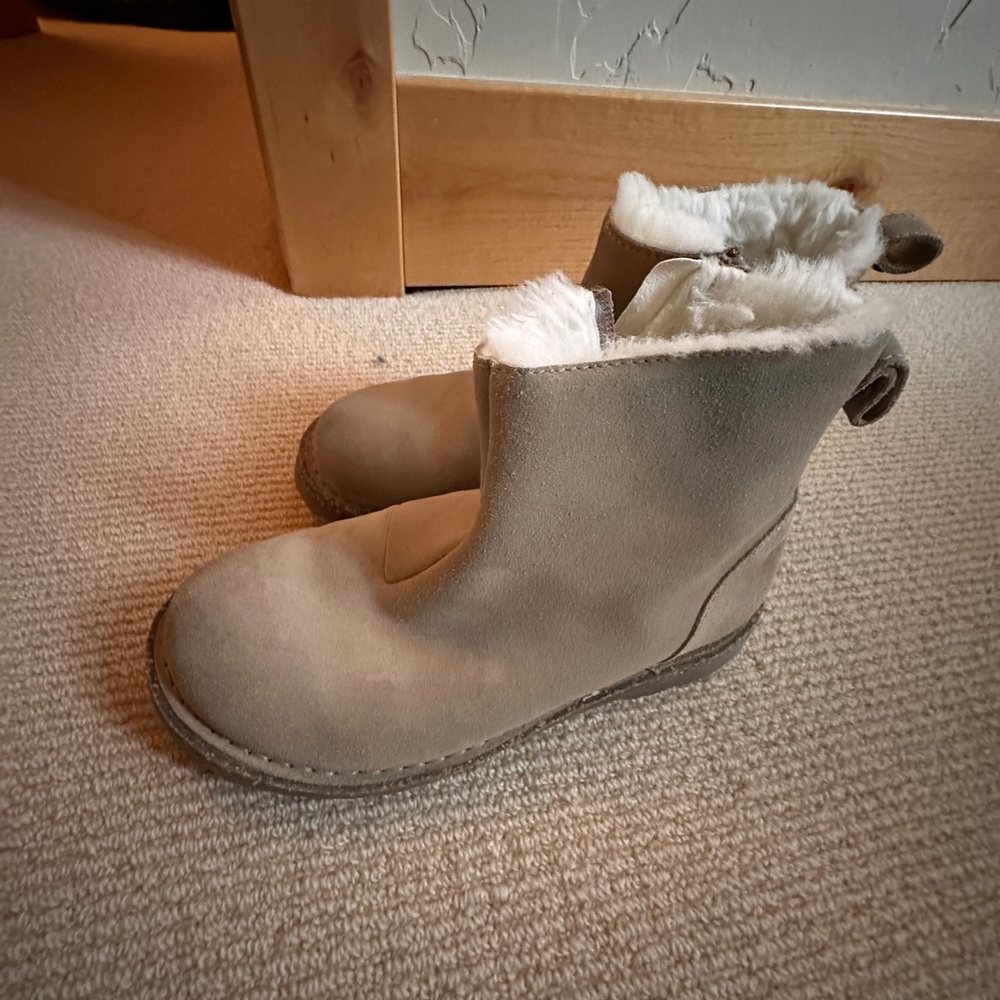 Birkenstock shearling boots